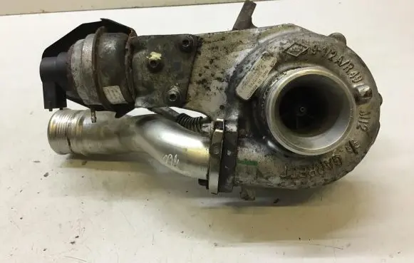 Opel Insignia A Turbo 55570748 7861371