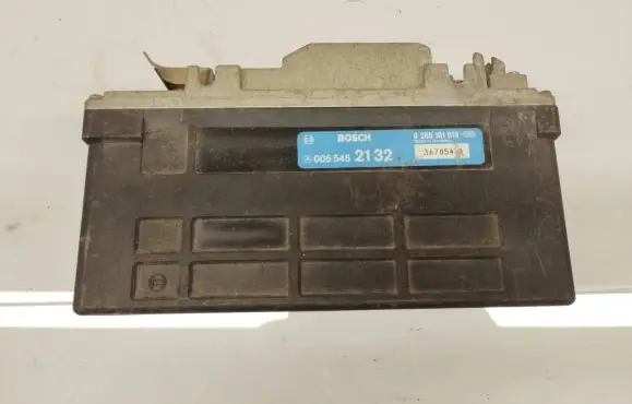 Mercedes-Benz E W124 ABS control unit/module 0055452132 0265101018