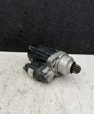 Volkswagen Caddy Starter motor 0AM911023