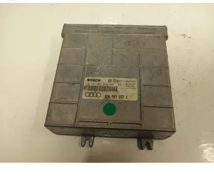 Audi A4 S4 B5 8D Engine control unit/module 8D0907557C 0261203938