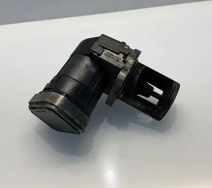Mercedes-Benz E W211 EGR valve