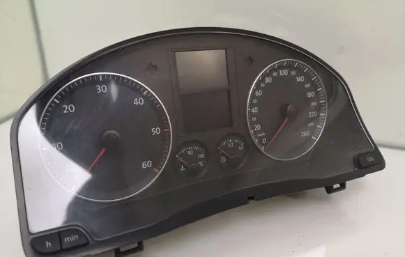 Volkswagen Golf V Speedometer (instrument cluster) 1K0920861B A2C53023102OZ