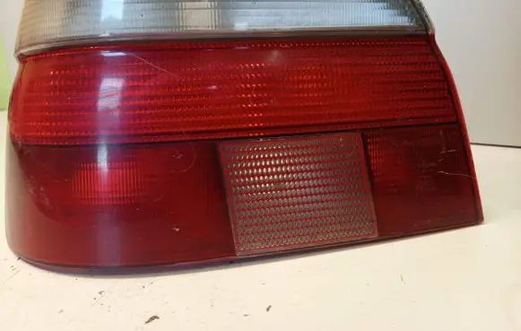 BMW 5 E39 Rear/tail lights 9496297