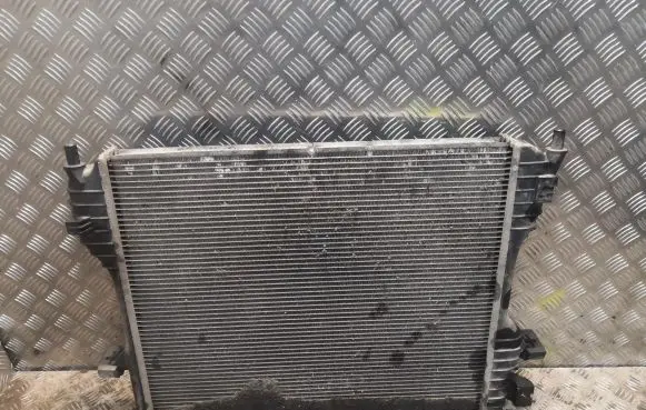 Jaguar XJ X350 Coolant radiator XR858580 4R838005BG