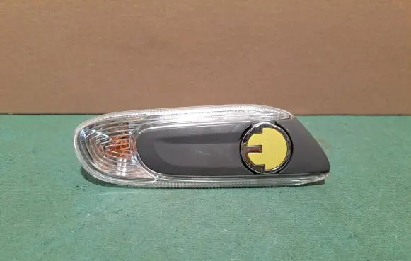Mini One - Cooper F56 F55 Front fender indicator light