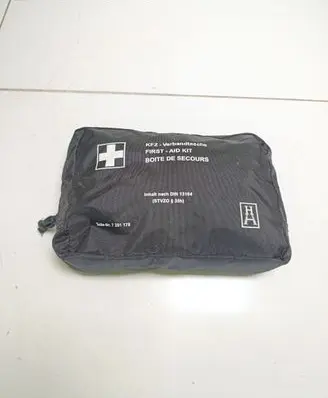 BMW 3 F30 F35 F31 First aid kit 7261178 DIN13164