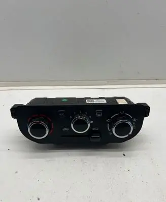 Dacia Spring Climate control unit WQT100C050 210109A347