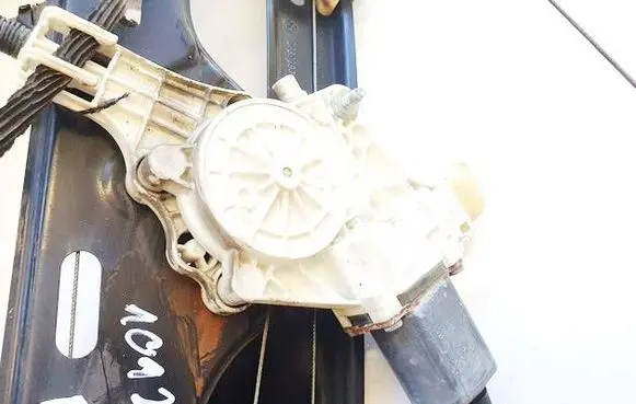 BMW X1 E84 Front door window regulator motor 6927027 996624-102
