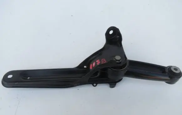 Porsche Cayenne (9PA) Engine mounting bracket 7L5199373A