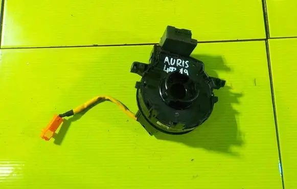 Toyota Auris 150 Airbag squib ring wiring 4AB19