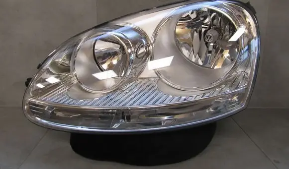 Volkswagen Golf V Headlight/headlamp 0301212203 1K6941005N