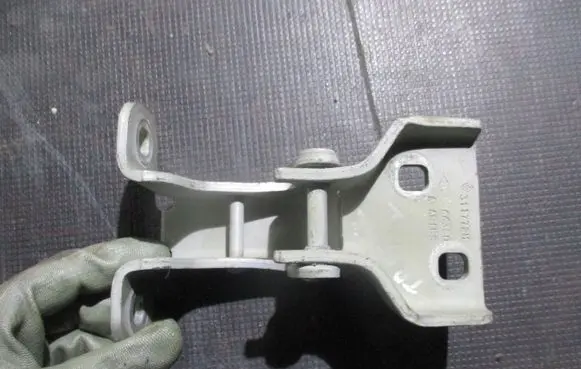 Renault Trafic II (X83) Loading door hinge set 