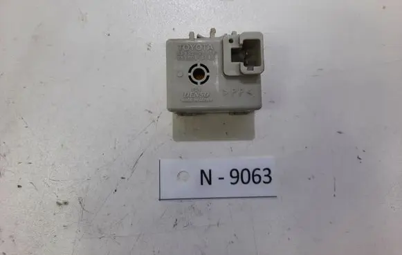 Toyota Prius (XW20) Other devices 8665220010