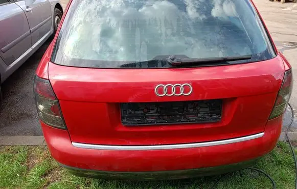 Audi A4 S4 B6 8E 8H Tailgate/trunk/boot lid