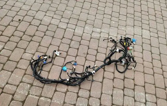 Opel Mokka B Seat wiring loom 9853677580