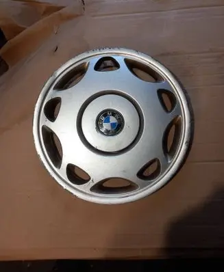 BMW 3 E36 R15 wheel hub/cap/trim 36131180104