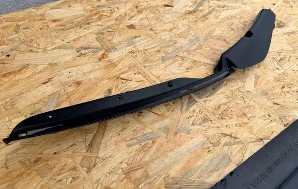 Citroen C5 Tailgate trim 9662972277