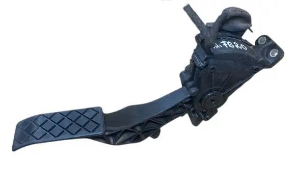 Volkswagen Transporter - Caravelle T5 Accelerator throttle pedal 7H1721503 6PV00849503