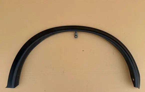 Nissan Juke I F15 Front arch trim 638601KA6A