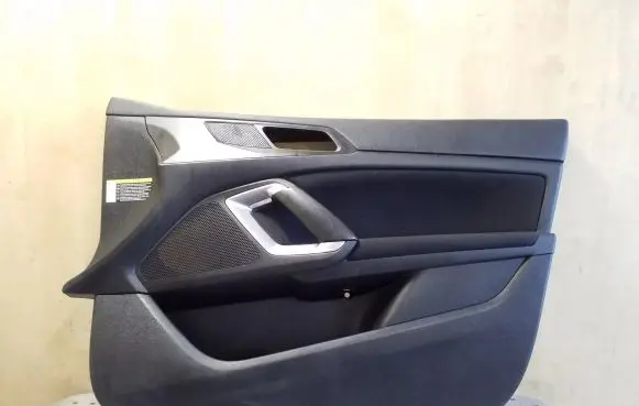 Peugeot 308 Front door card panel trim 96776522ZD