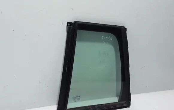 Rear vent window glass