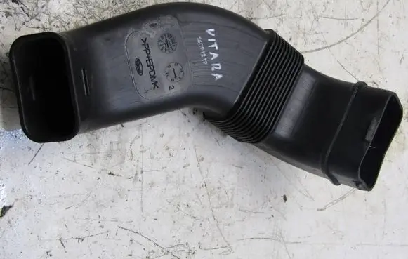 Honda Civic X Air intake hose/pipe 1111