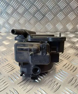 Peugeot 307 Fuel filter housing 9305108C