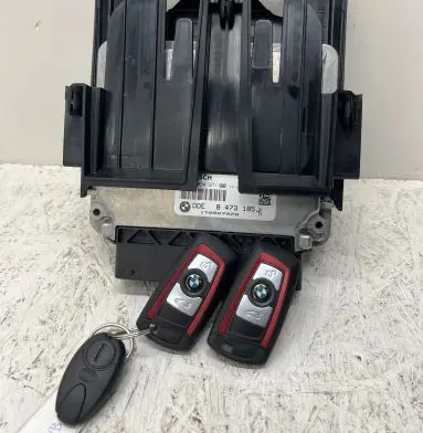 Engine ECU kit and lock set