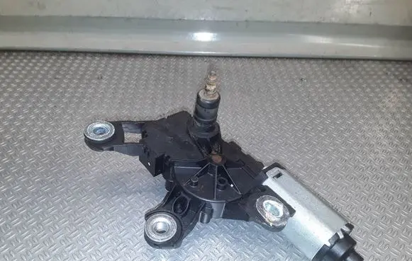 Audi A6 S6 C6 4F Rear window wiper motor 4F9955711B