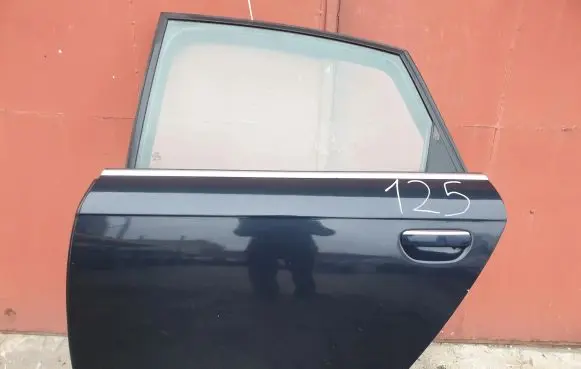 Audi A6 S6 C6 4F Rear door