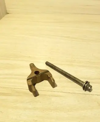 BMW 3 E90 E91 Fuel Injector clamp holder