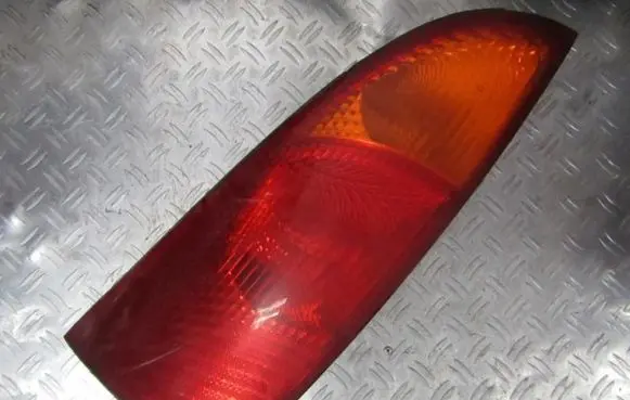 Ford Focus Rear/tail lights XS4113404U XS41-13404-U