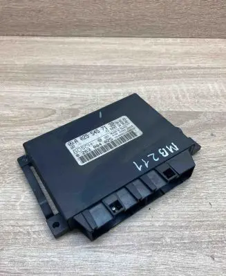 Mercedes-Benz E W211 Parking PDC control unit/module A0255457132 0263004025