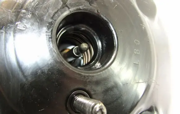 SsangYong Korando Brake booster