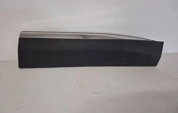 Peugeot 3008 II Front door trim (molding) 9811404077