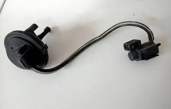 BMW 3 E46 Vacuum valve 71424212 1742712