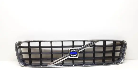 Volvo XC90 Front bumper upper radiator grill 08620587