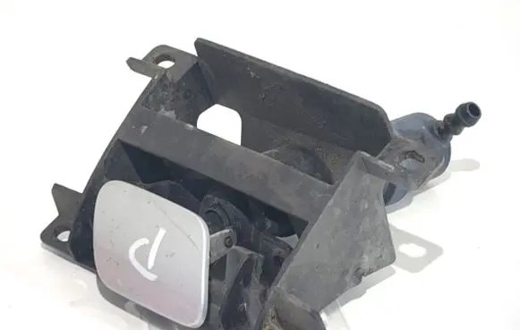 Volkswagen Touareg I Headlight washer spray nozzle 