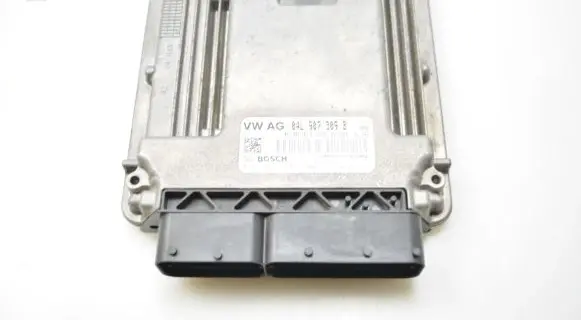 Volkswagen Golf VII Engine control unit/module 04L907309B
