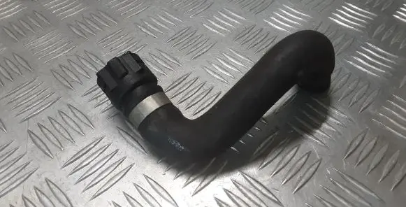 Audi A6 S6 C5 4B Engine coolant pipe/hose