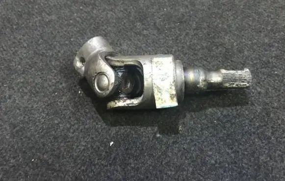 Mazda 121 Steering column universal joint