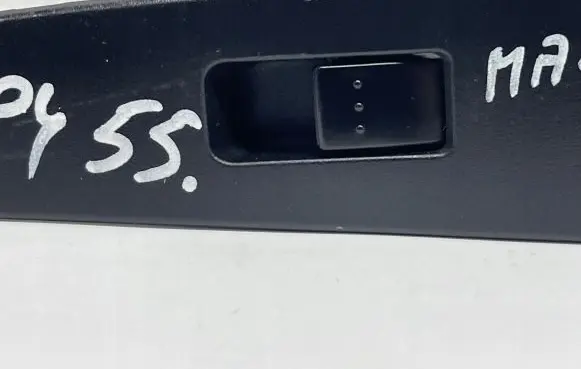 Mazda 3 I Electric window control switch 03123110