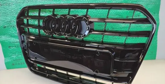 Front bumper upper radiator grill