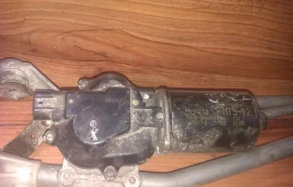 Honda Jazz Wiper motor