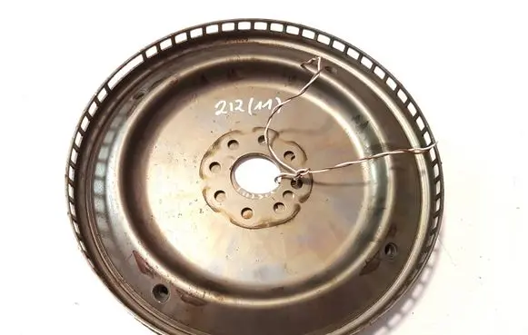 Mercedes-Benz E W212 Flywheel 16510300812 1213100413510