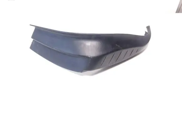 Rear/tail light trim molding
