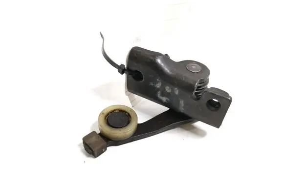 Mercedes-Benz Vito Viano W639 Sliding door lower roller guide/hinge A6397300316