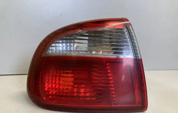 Seat Toledo II (1M) Rear/tail lights 1M5945095B