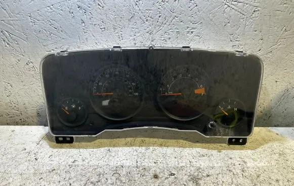 Jeep Patriot Speedometer (instrument cluster) 0400009600S010 9W06S800