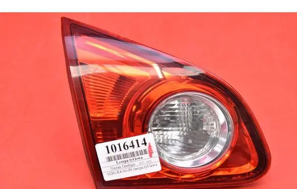 Nissan Qashqai Rear/tail lights 89071063